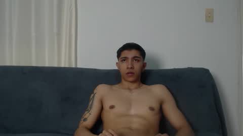 thesaint_xxx online show from December 1, 2025, 6:40 am