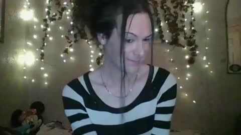 sillymillie0 online show from March 5, 2025, 4:56 am