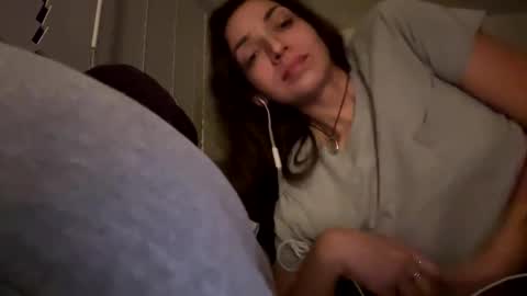 thesirengirl online show from October 27, 2025, 10:41 am