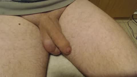 Snapshot of thesneakysqueeker chatting on December 1, 2024, 10:43 pm Peter online show from December 1, 2024, 10:43 pm