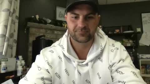 Snapshot of thetwolivecrew22 chatting on November 14, 2025, 6:39 pm The Wild Ones online show from November 14, 2025, 6:39 pm