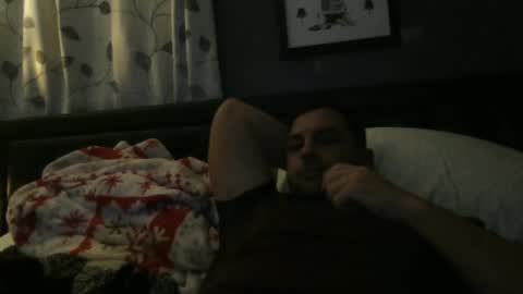 Snapshot of thetwolivecrew22 chatting on November 18, 2025, 3:12 am The Wild Ones online show from November 18, 2025, 3:12 am