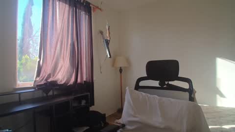 Snapshot of theufcfan_8181 chatting on October 4, 2025, 11:47 pm troy online show from October 4, 2025, 11:47 pm