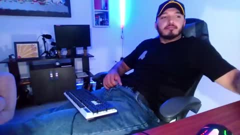 thiago_420 online show from May 16, 2026, 12:51 am
