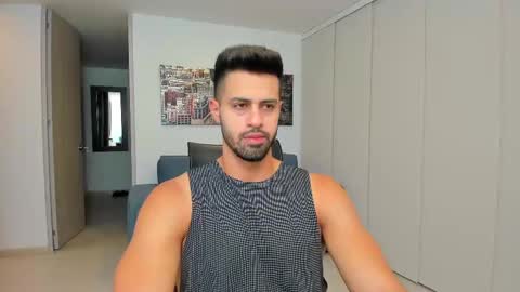 thiago_driussi online show from February 24, 2025, 1:46 am