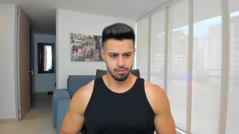 thiago_driussi online show from March 3, 2025, 12:37 pm