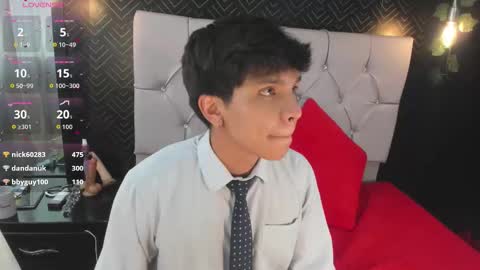 thiago online show from November 11, 2025, 2:06 pm