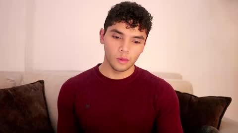 Just Thiago  online show from March 5, 2025, 12:38 am