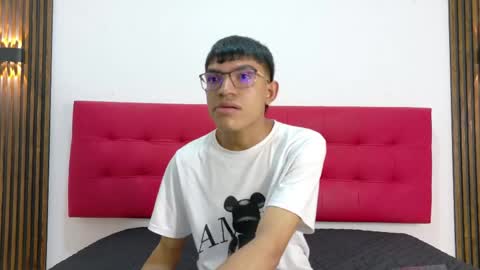 Snapshot of thiago_m17 chatting on May 13, 2026, 11:40 am thiago_m17 online show from May 13, 2026, 11:40 am