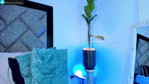 thiago online show from December 10, 2024, 2:38 am