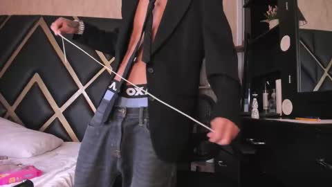 ThiagoFerreti online show from September 13, 2025, 4:01 am