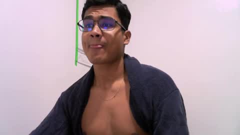 thiagovega_ online show from May 19, 2026, 6:31 am