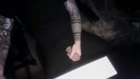 Snapshot of thicchogg chatting on March 3, 2026, 11:27 am thicchogg online show from March 3, 2026, 11:27 am