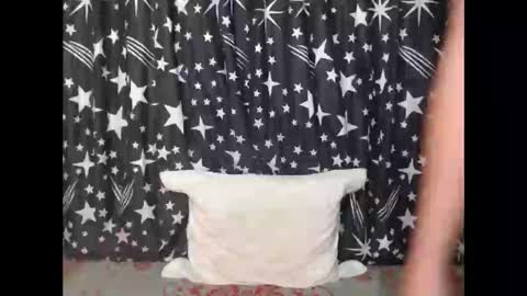 gil online show from February 25, 2025, 10:50 pm