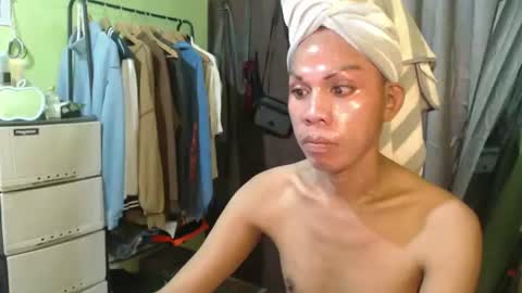 gil online show from October 21, 2025, 11:27 pm