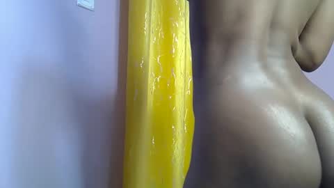 Snapshot of thickbarbie_ chatting on November 22, 2025, 3:00 pm Xtine online show from November 22, 2025, 3:00 pm