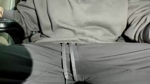 Snapshot of thickcock4hernsa chatting on February 18, 2026, 5:25 am thickcock4hernsa online show from February 18, 2026, 5:25 am