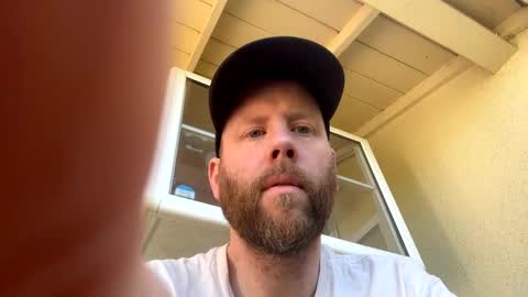 Snapshot of thickcockcali chatting on February 26, 2025, 9:16 pm CaliLove916 online show from February 26, 2025, 9:16 pm