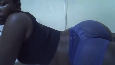 thickianah376 online show from April 17, 2026, 4:10 pm