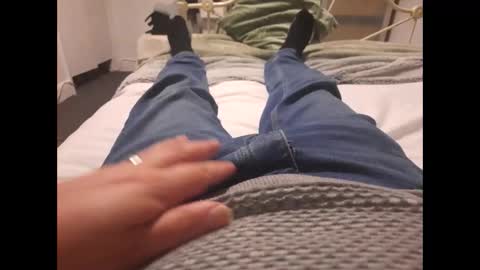 Snapshot of thicksingarters chatting on September 19, 2025, 7:03 pm thicksingarters online show from September 19, 2025, 7:03 pm