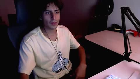 thieves_us online show from February 8, 2025, 6:33 am