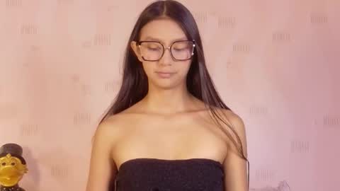 Snapshot of thin_eva chatting on February 14, 2026, 12:57 pm Eva online show from February 14, 2026, 12:57 pm