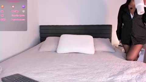 TIFFANY  online show from February 19, 2026, 12:56 pm