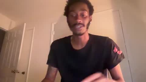 thirdlegkenny online show from November 17, 2025, 2:50 am