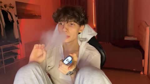 Thomas Hill online show from March 1, 2026, 9:39 pm