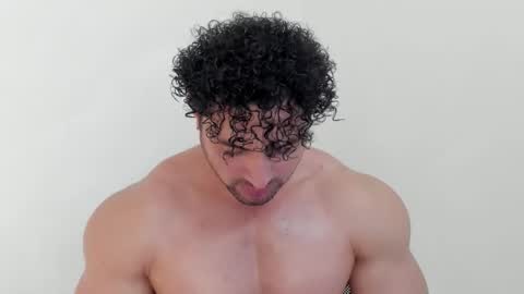 Thomas Brandon online show from December 2, 2025, 5:57 am