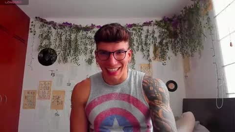 Thomas Grey online show from February 10, 2025, 8:42 pm