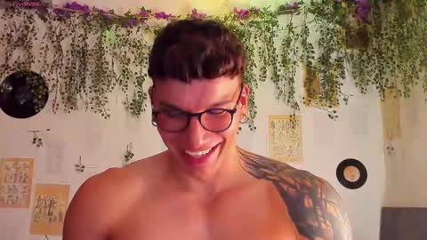 Thomas Grey online show from February 13, 2025, 1:08 am