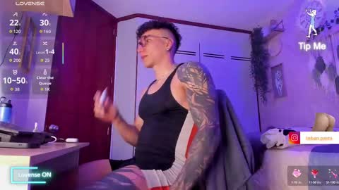 Thomas Grey online show from September 18, 2025, 11:01 am