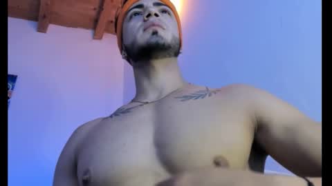 Thomas online show from October 7, 2025, 1:47 am