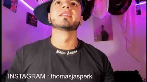 Snapshot of thomas_k7 chatting on April 26, 2026, 6:27 pm Thomas online show from April 26, 2026, 6:27 pm