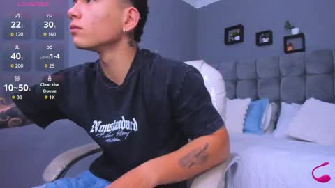 Thomas online show from November 9, 2025, 11:52 am