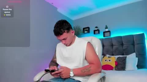 Thomas online show from June 10, 2026, 1:54 pm