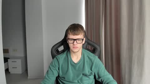 Snapshot of thomas_shelbivip chatting on January 25, 2025, 10:08 am Tomas online show from January 25, 2025, 10:08 am