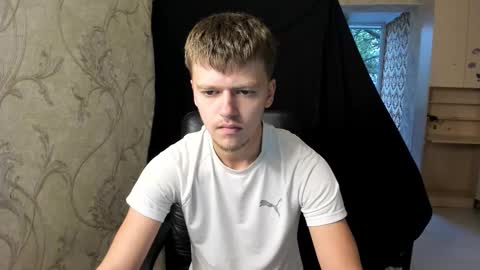 Snapshot of thomas_shelbivip chatting on September 18, 2025, 9:11 am Tomas online show from September 18, 2025, 9:11 am