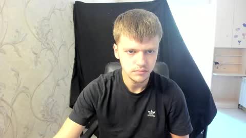 Snapshot of thomas_shelbivip chatting on September 19, 2025, 9:11 am Tomas online show from September 19, 2025, 9:11 am