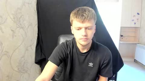 Snapshot of thomas_shelbivip chatting on September 20, 2025, 10:05 am Tomas online show from September 20, 2025, 10:05 am