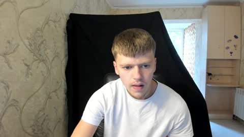 Snapshot of thomas_shelbivip chatting on September 30, 2025, 8:41 am Tomas online show from September 30, 2025, 8:41 am