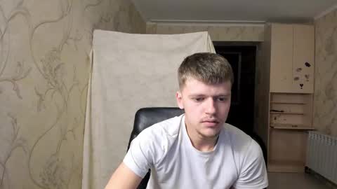 Snapshot of thomas_shelbivip chatting on November 16, 2025, 9:09 pm Tomas online show from November 16, 2025, 9:09 pm