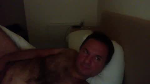 Tom online show from September 28, 2025, 9:53 pm