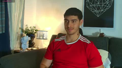 thomylov online show from April 30, 2026, 3:24 am