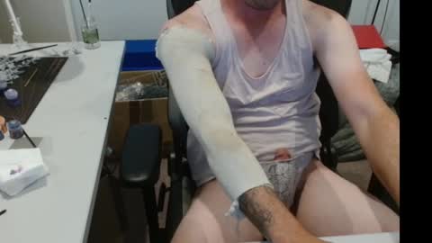 Snapshot of thongb0i chatting on November 19, 2025, 4:23 am thongb0i online show from November 19, 2025, 4:23 am