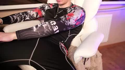 thor_banger online show from December 20, 2025, 10:17 pm