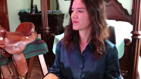 ThornburyRose online show from January 8, 2026, 6:21 pm