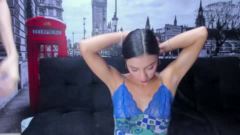 BRITHANY BRYAN ALEX online show from December 15, 2024, 11:12 am