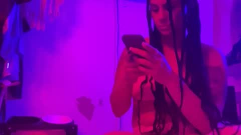 throatyygoat online show from April 3, 2026, 3:26 am